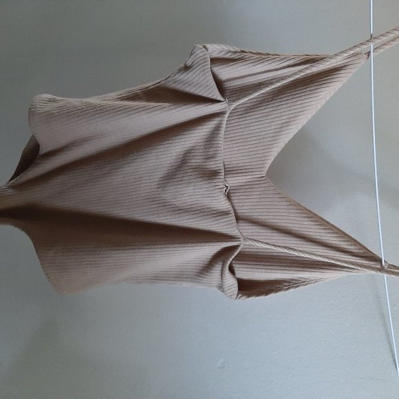 OOTDFash beige ribbed bodysuit small V Neck - Picture 2 of 7